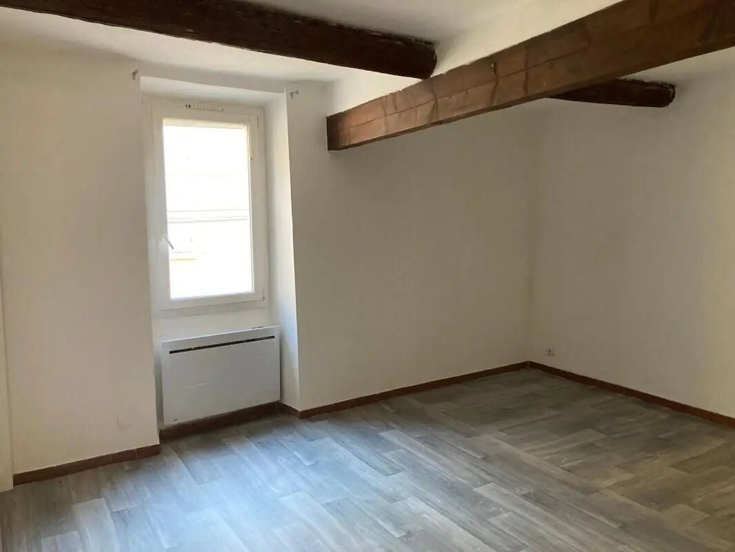 Maison à louer, 58m², Cadenet