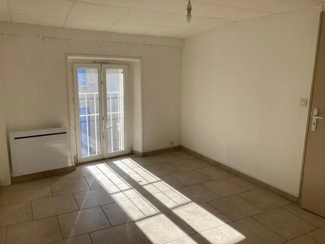 Maison à louer, 58m², Cadenet