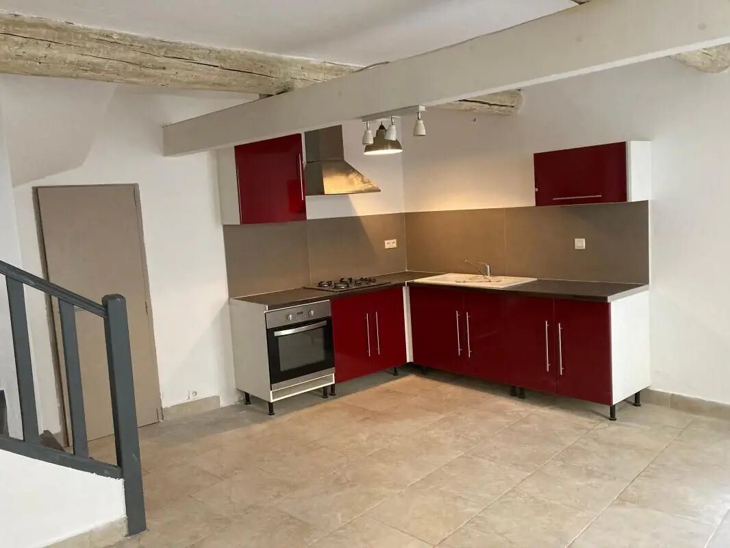 Maison à louer, 58m², Cadenet