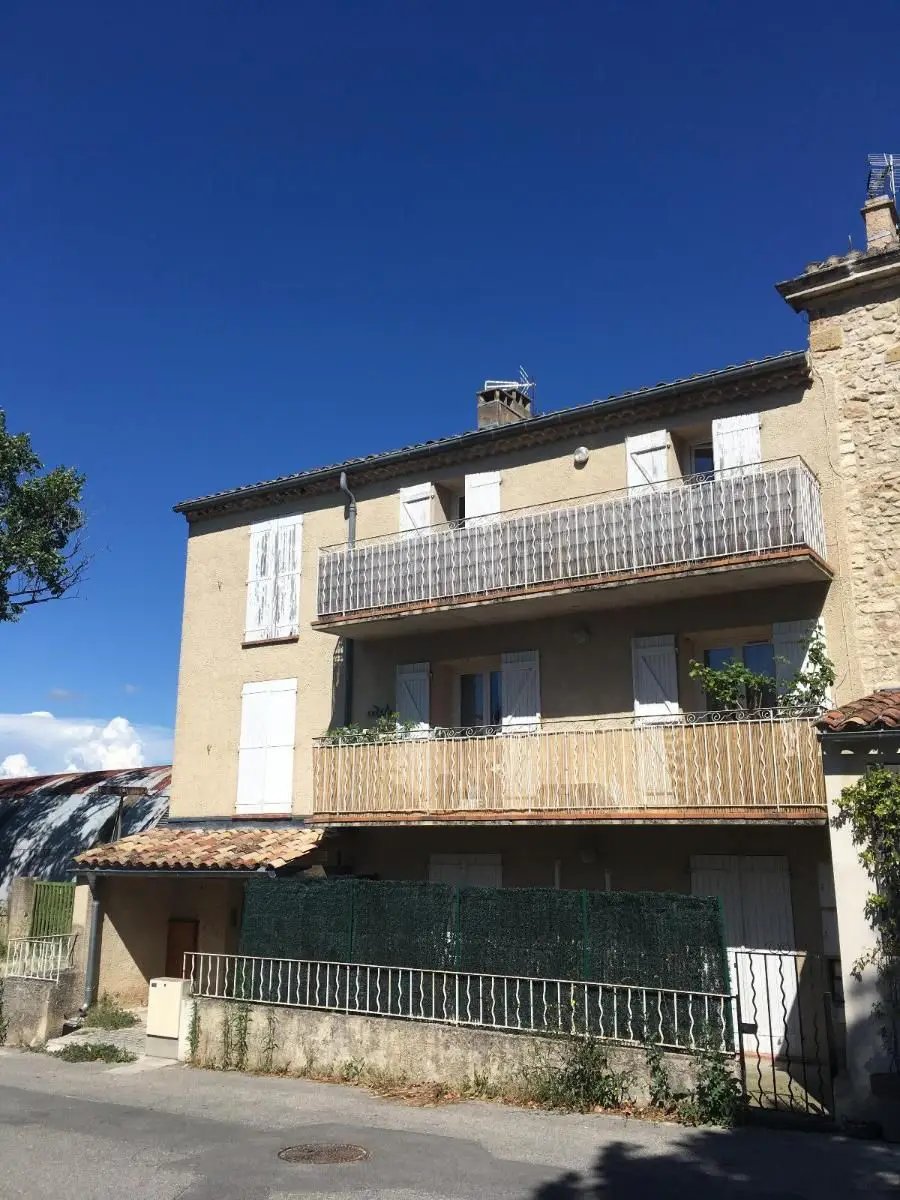 Appartement à louer, 83m², Le Puy-Sainte-Réparade