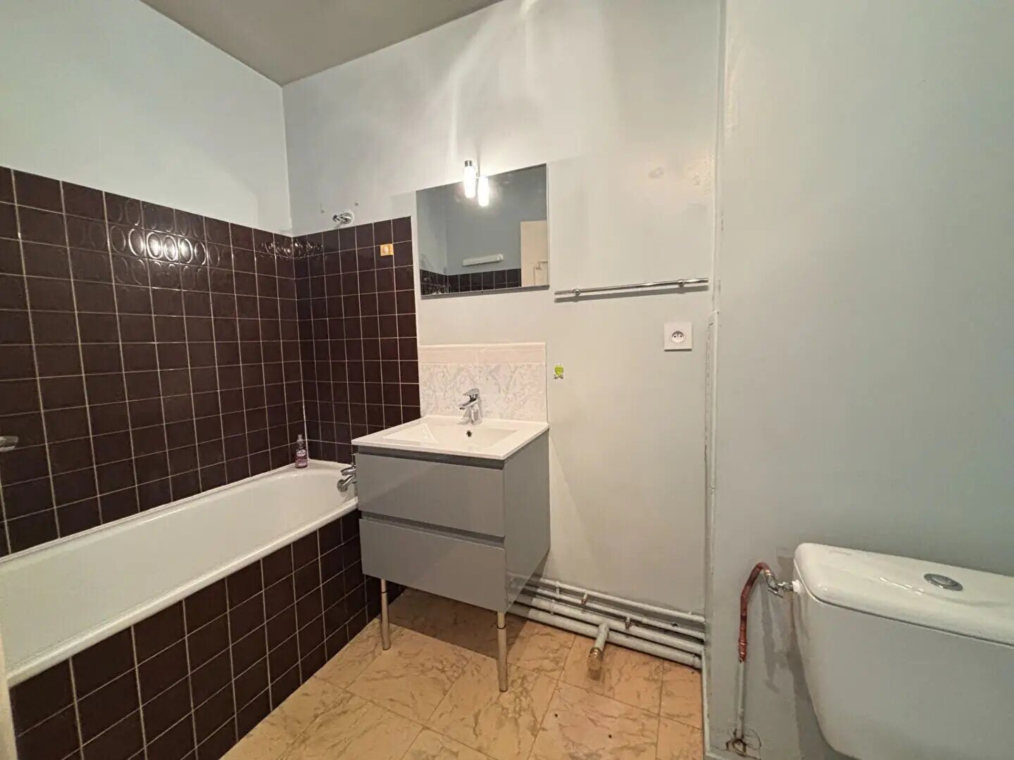 Appartement à louer, 29m², Évreux
