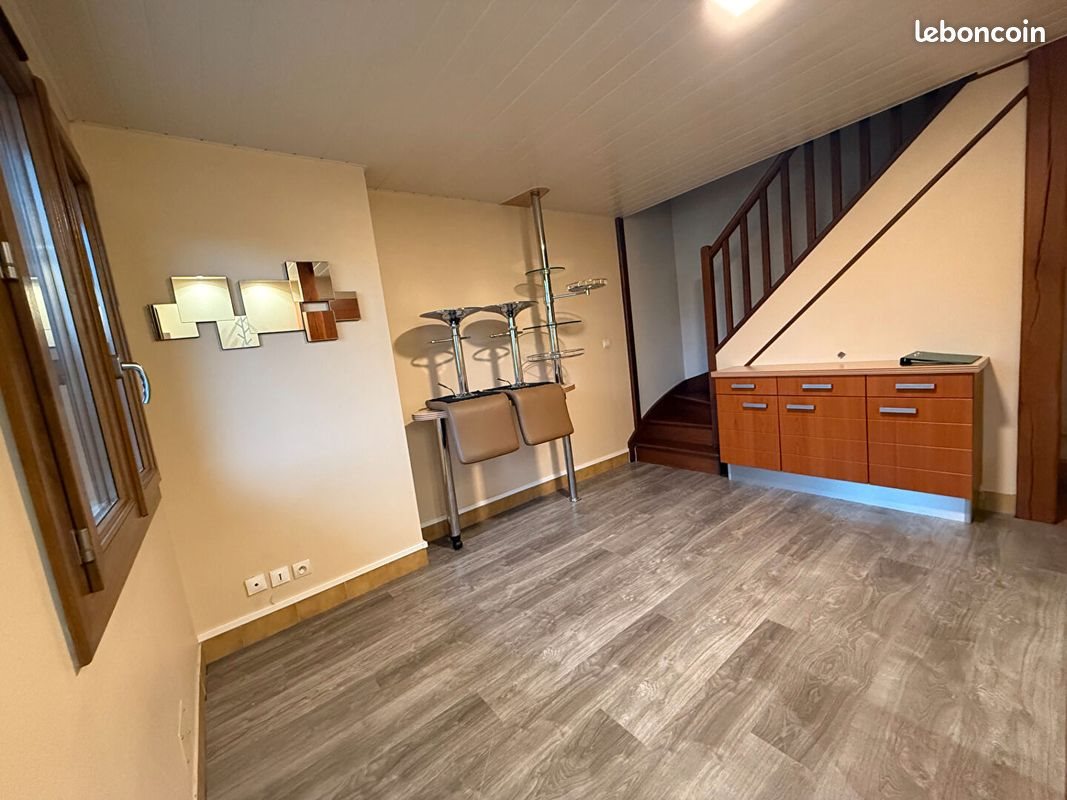 Appartement à louer, 34m², Gravigny