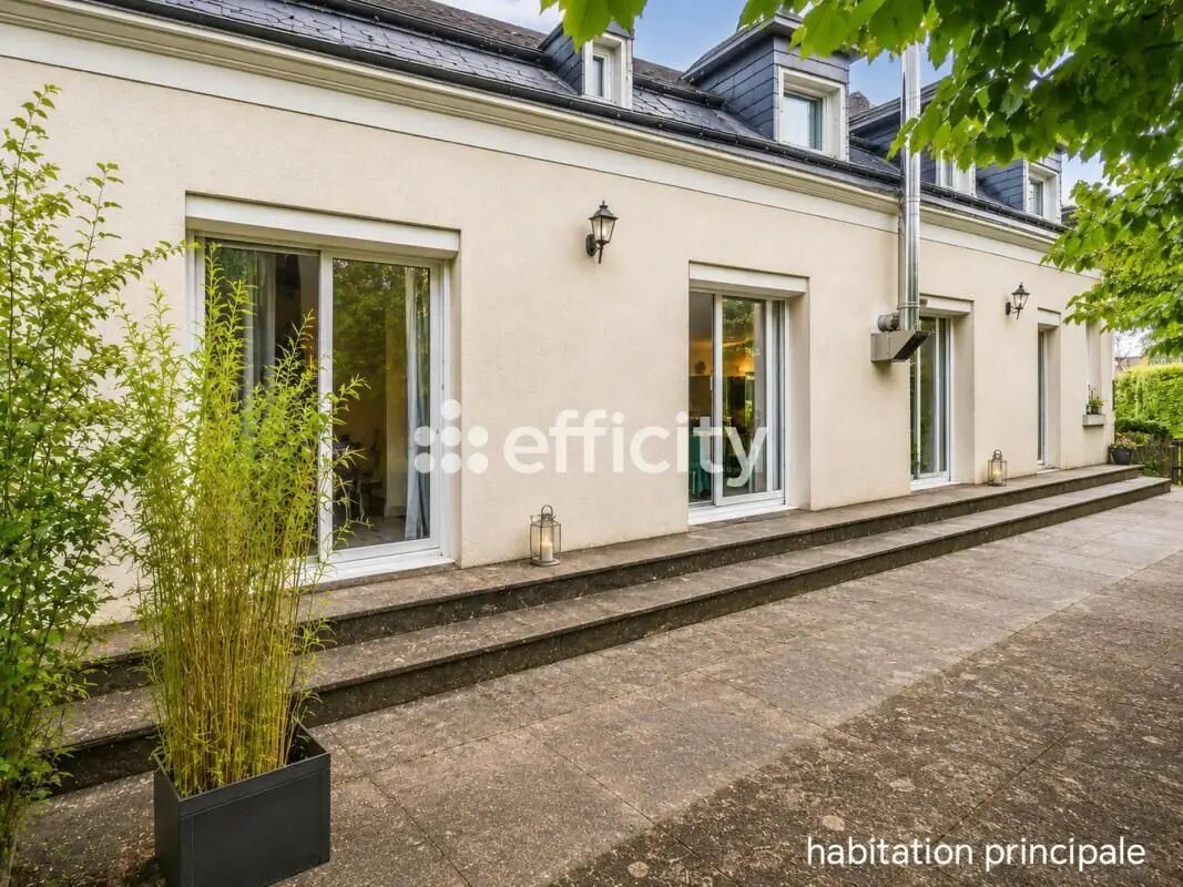 Maison à vendre, 260m², Saint-Genouph