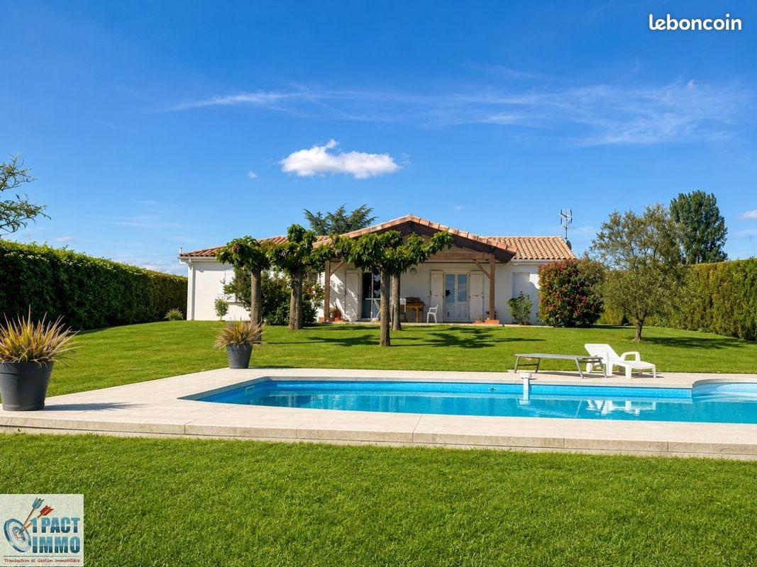 Maison à vendre, 114m², Bazus