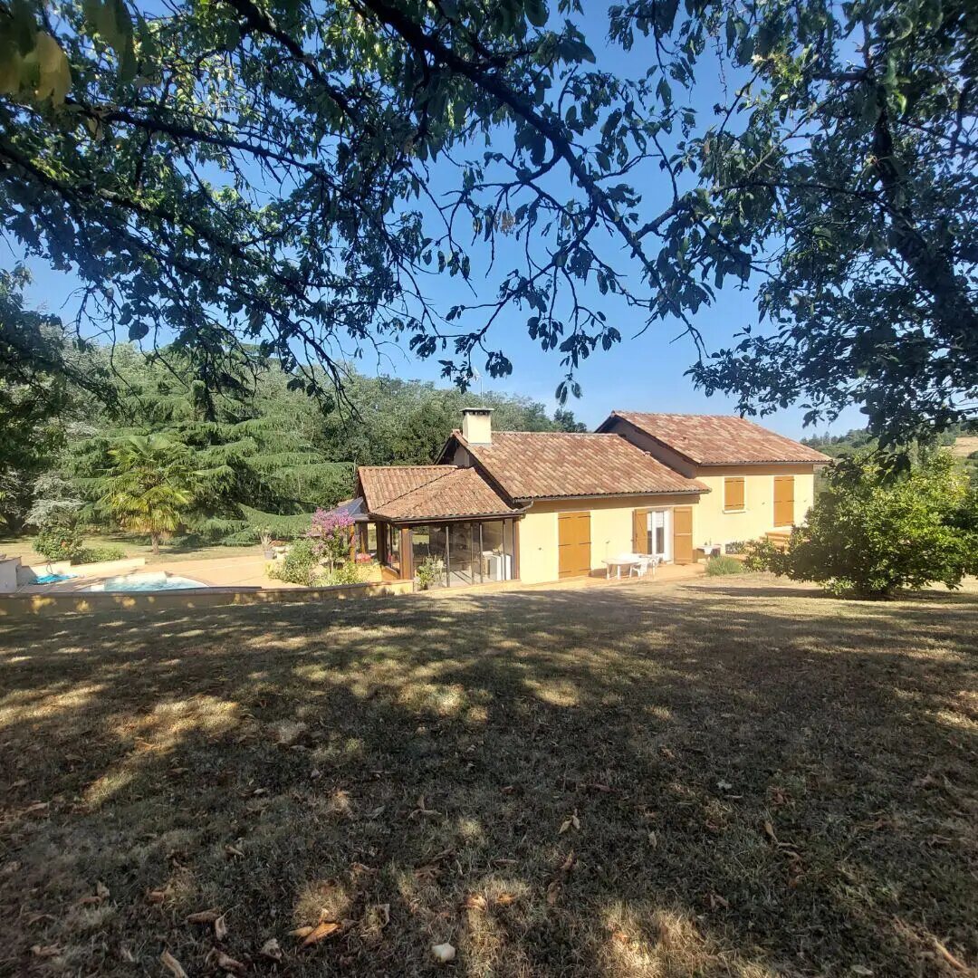 Maison à vendre, 146m², Lissieu