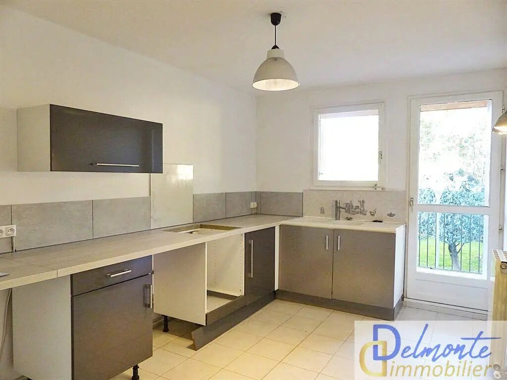 Appartement à louer, 83m², La Garde