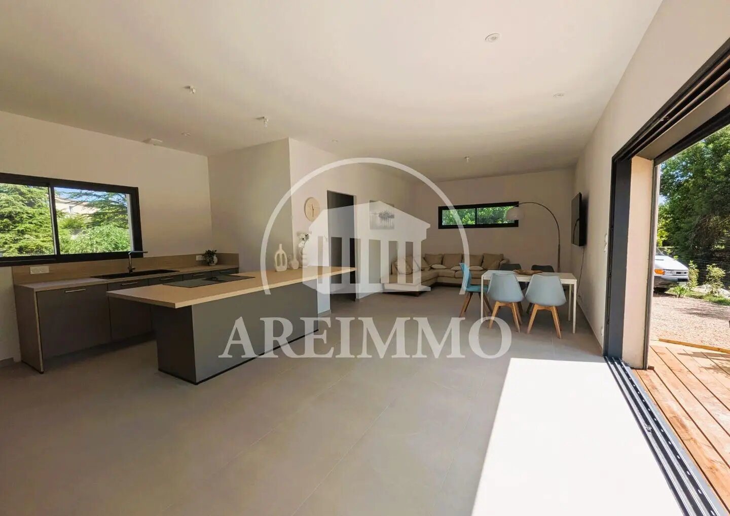 Maison à vendre, 143m², Saint-Martin-de-Londres
