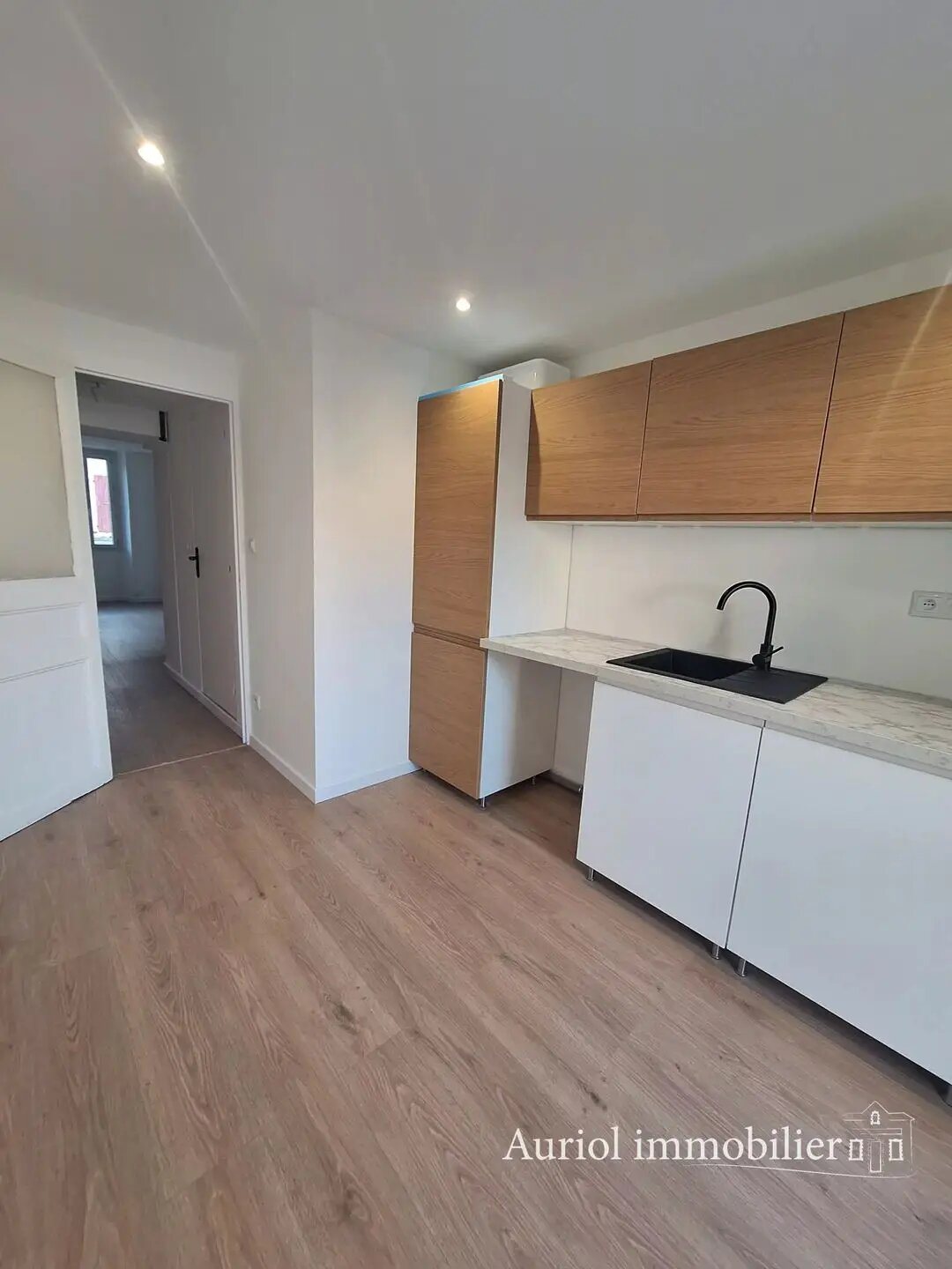 Appartement à louer, 55m², Saint-Zacharie