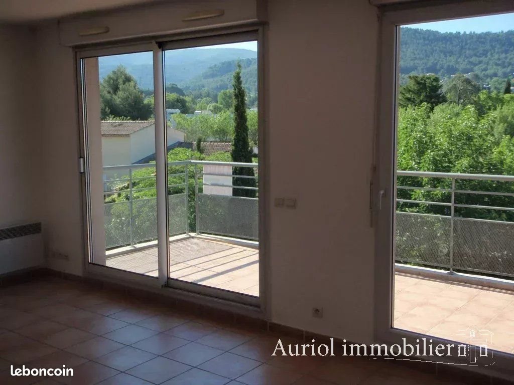 Appartement à louer, 41m², Auriol