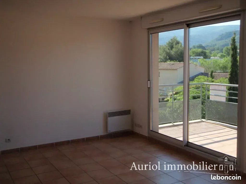 Appartement à louer, 41m², Auriol