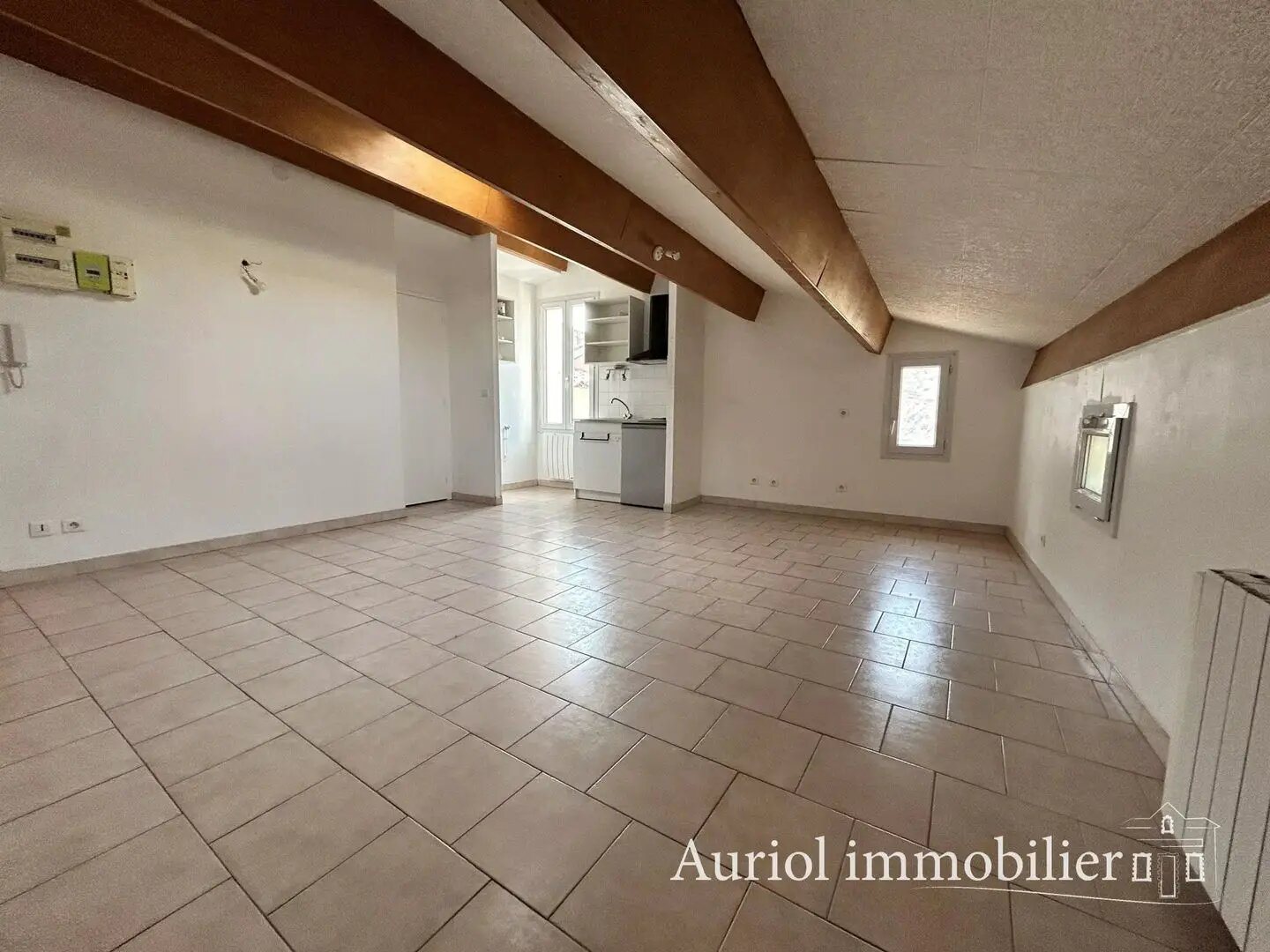 Appartement à louer, 24m², Saint-Zacharie