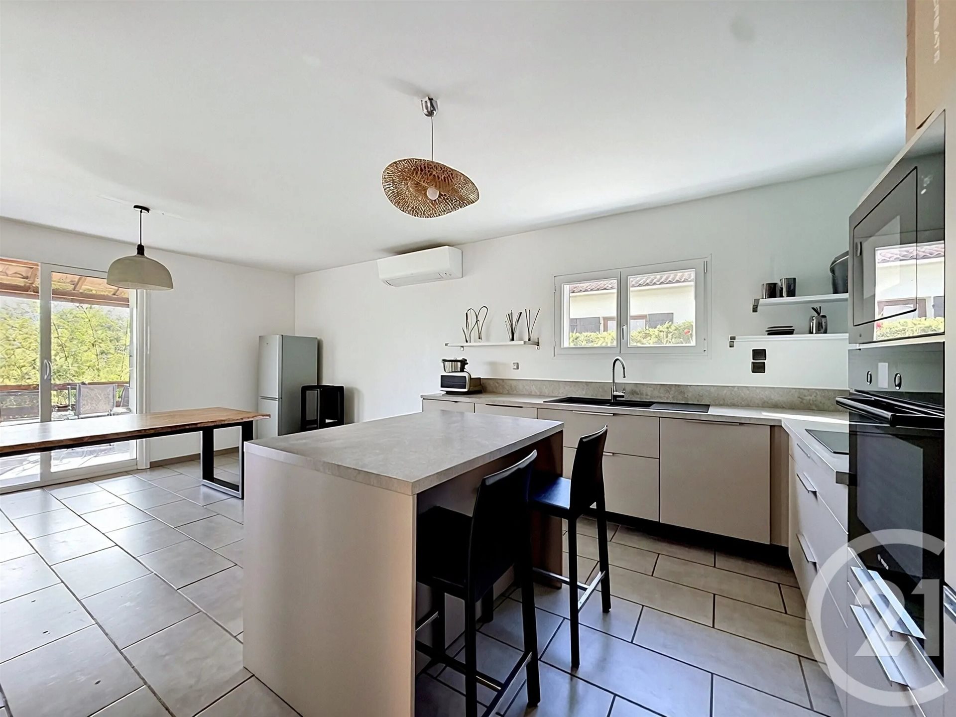 Maison à vendre, 207m², Poussan