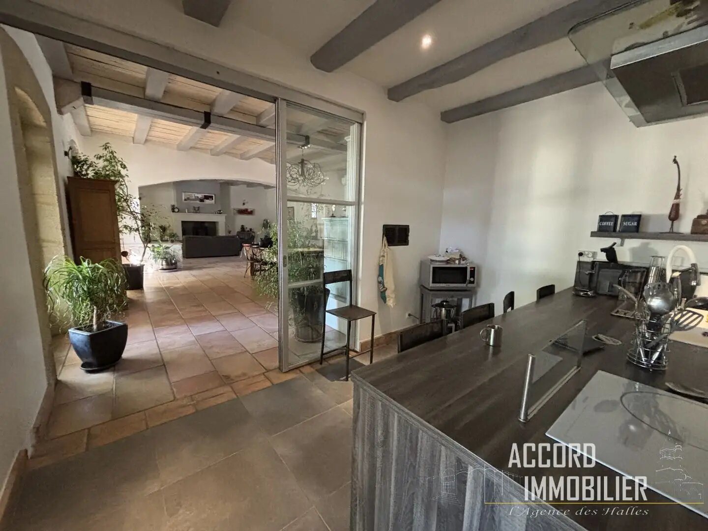 Maison à vendre, 300m², Vinassan