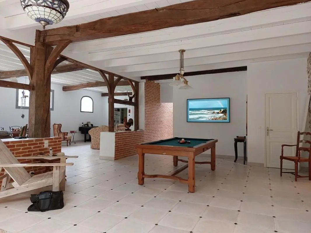 Maison à vendre, 345m², Saint-Martin-de-Hinx