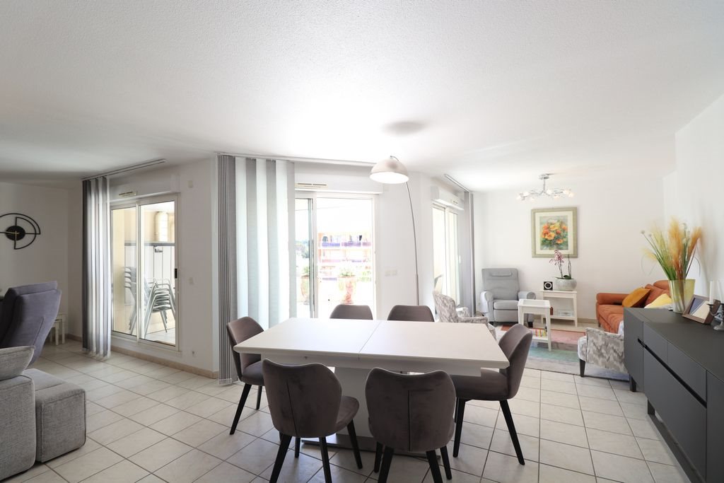 Appartement à vendre, 136m², Cavalaire-sur-Mer