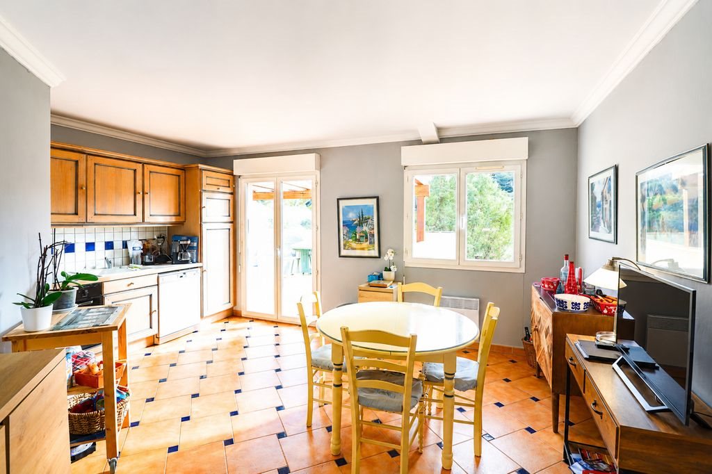 Appartement à vendre, 81m², Cavalaire-sur-Mer