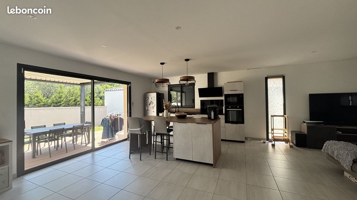 Maison à vendre, 88m², Châteauneuf-de-Gadagne
