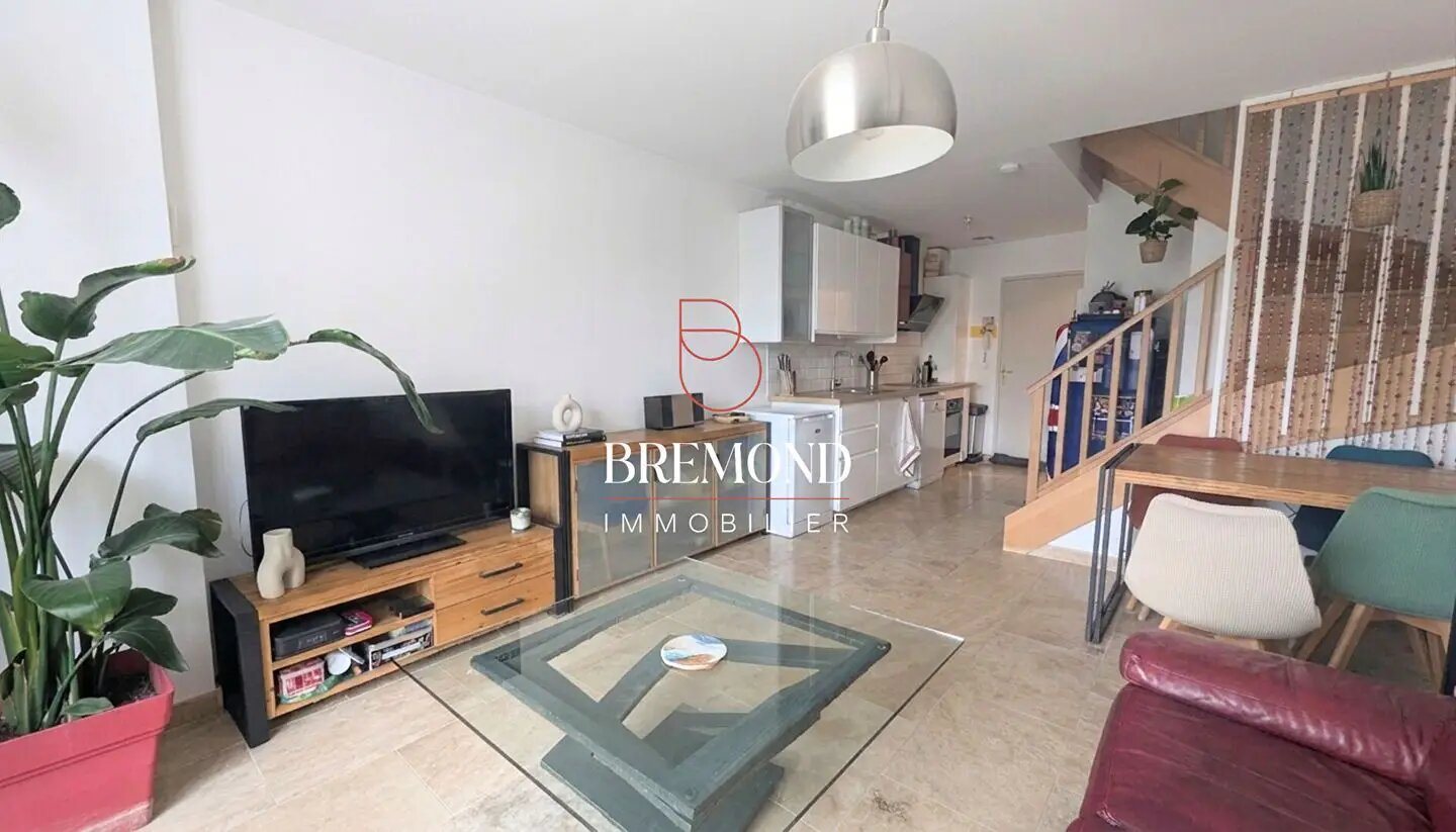 Appartement à vendre, 60m², Camps-la-Source