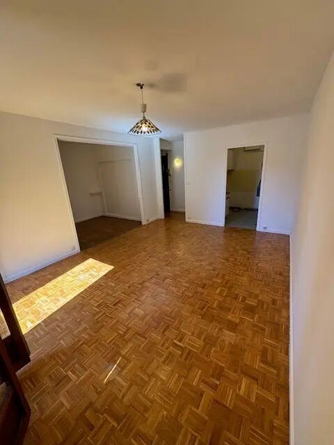 Appartement à louer, 40m², Marseille 9ème