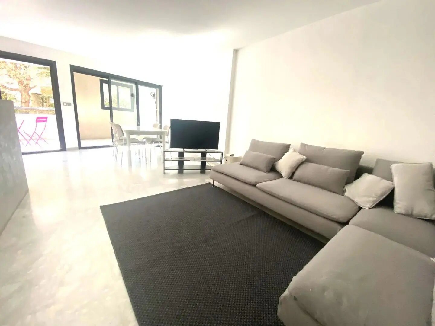 Appartement à louer, 76m², Marseille 8ème