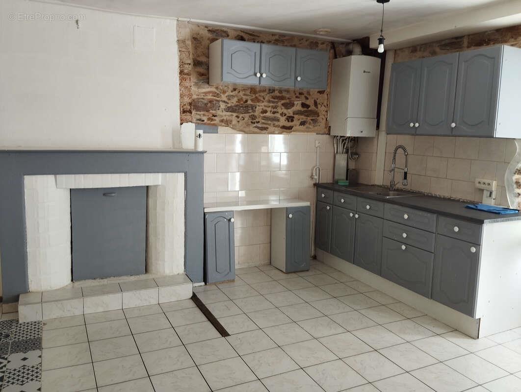 Maison à vendre, 93m², Saint-Gildas-des-Bois