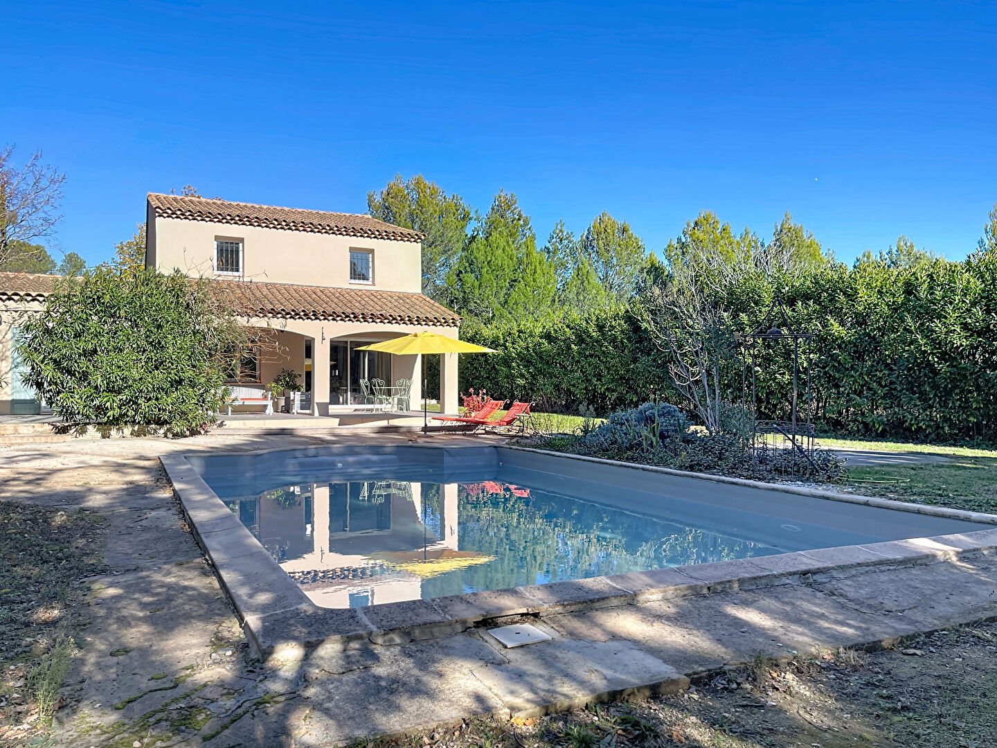 Maison à vendre, 177m², Eguilles