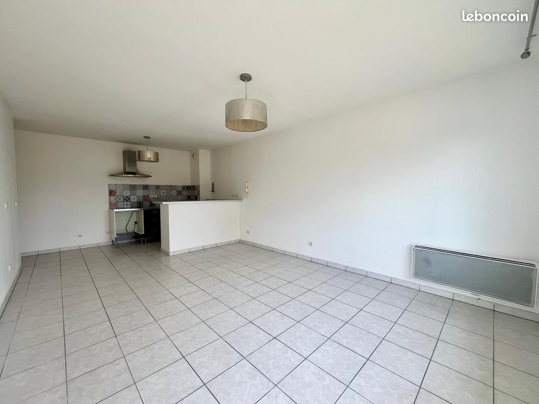 Appartement à louer, 61m², Saint-Médard-en-Jalles