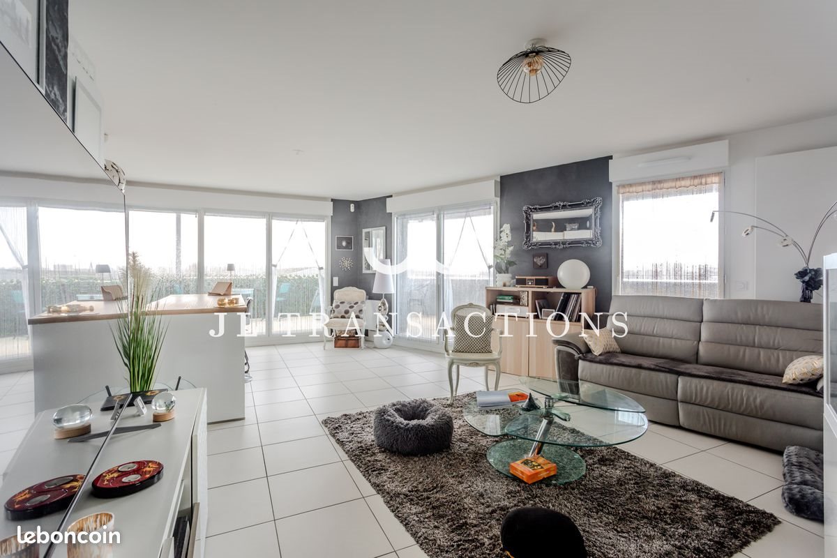 Appartement à vendre, 107m², Floirac