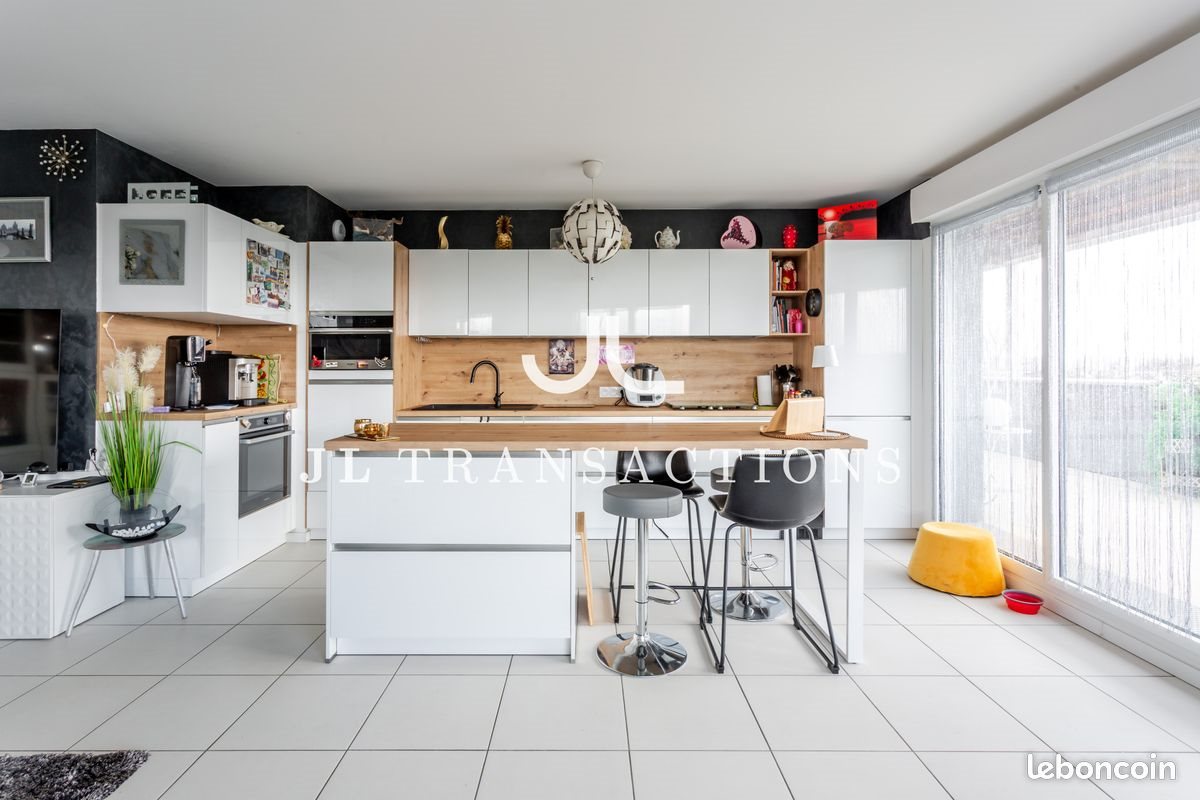 Appartement à vendre, 107m², Floirac