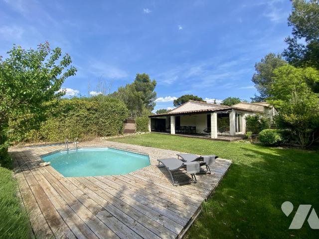 Maison à vendre, 115m², Villeneuve-lès-Avignon