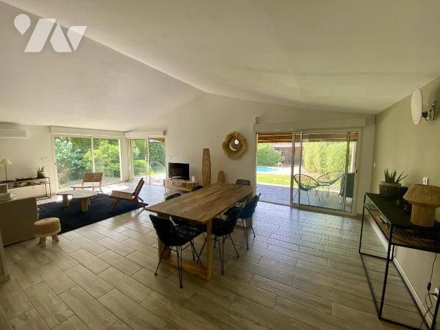 Maison à vendre, 115m², Villeneuve-lès-Avignon