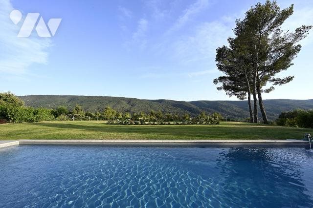 Maison à vendre, 234m², Ménerbes
