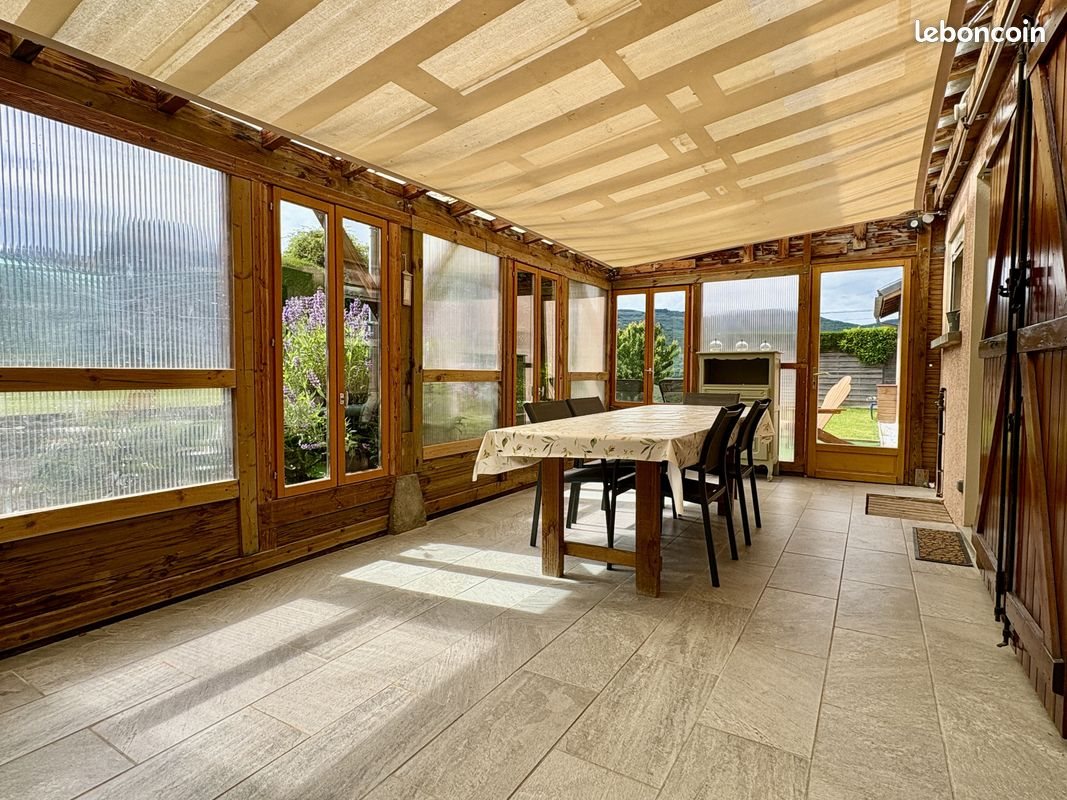 Maison à vendre, 130m², Vaux-en-Beaujolais