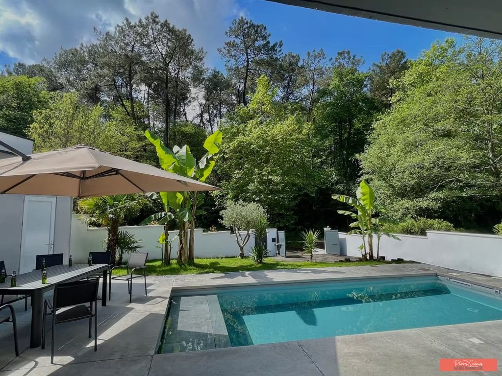 Maison à vendre, 157m², Saint-Martin-de-Seignanx