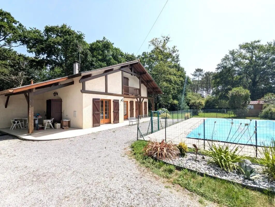 Maison à vendre, 136m², Saint-Martin-de-Hinx