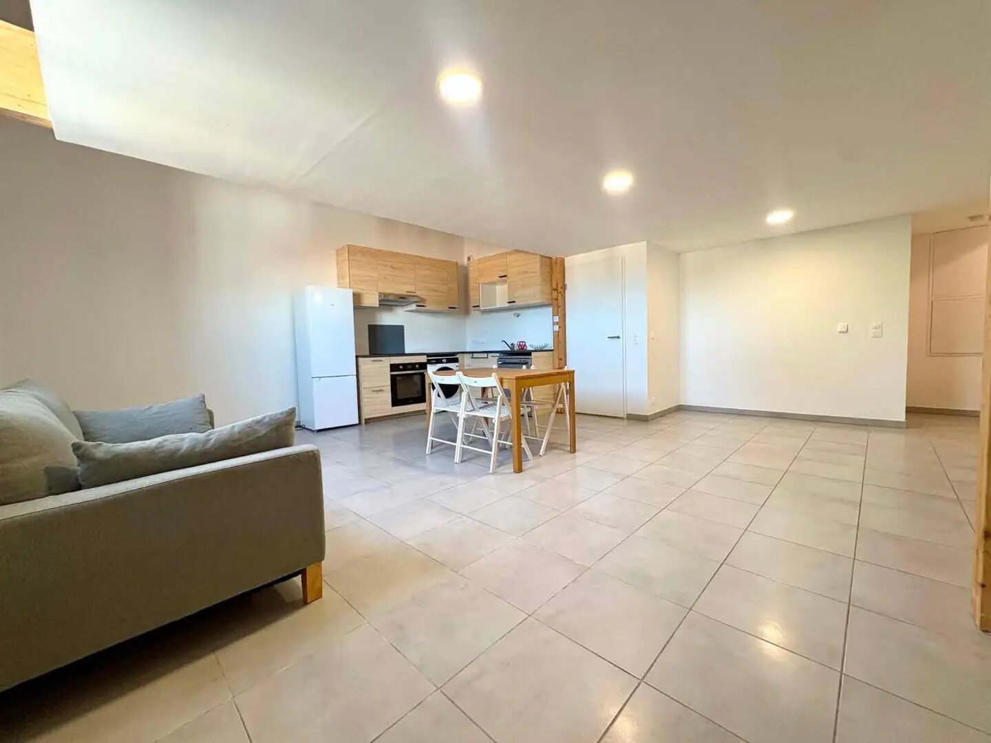 Appartement à louer, 75m², Mérignac