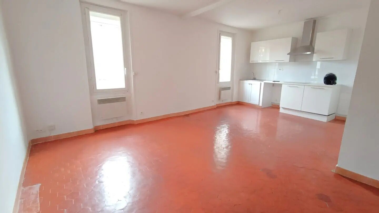 Appartement à louer, 46m², Marseille 12ème