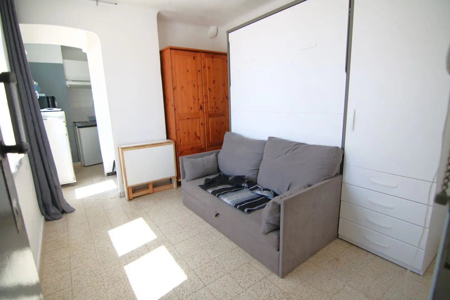 Appartement à louer, 16m², Marseille 10ème
