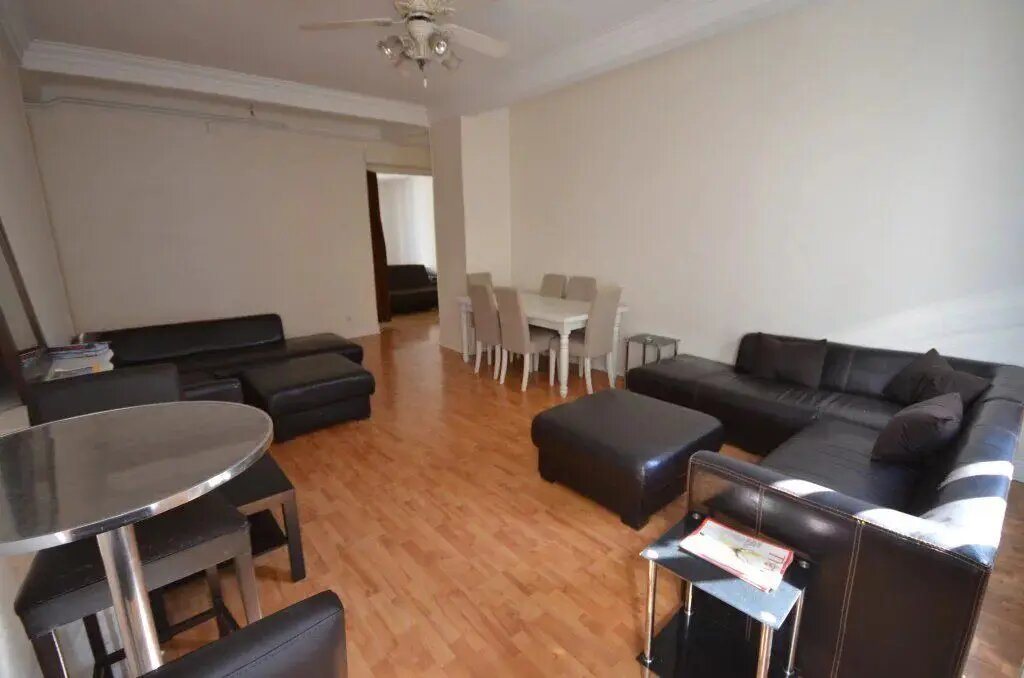 Appartement à louer, 99m², Nice