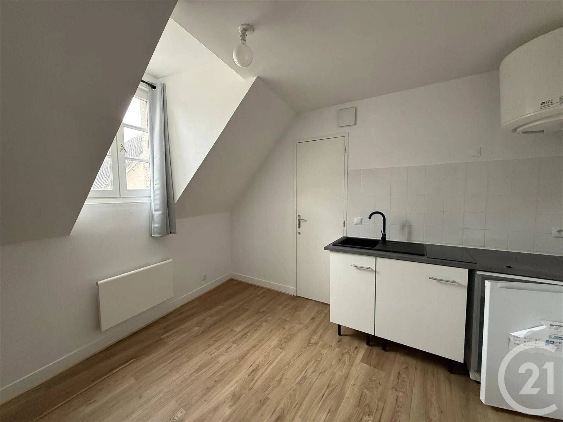Appartement à louer, 11m², Chartres