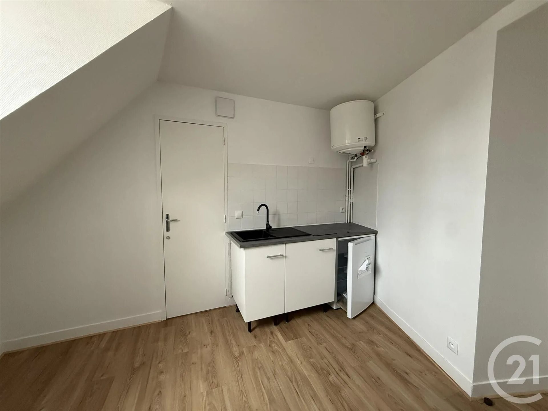 Appartement à louer, 11m², Chartres
