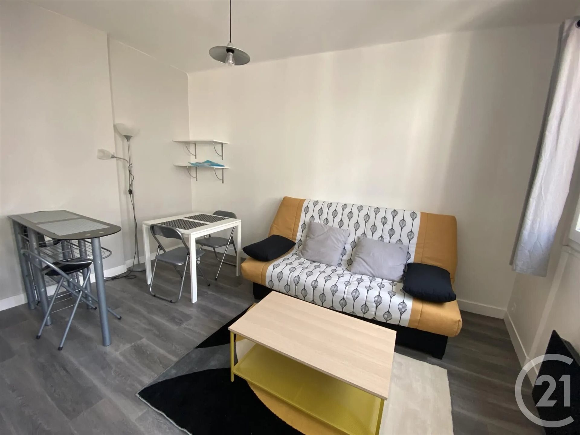 Appartement à louer, 19m², Chartres