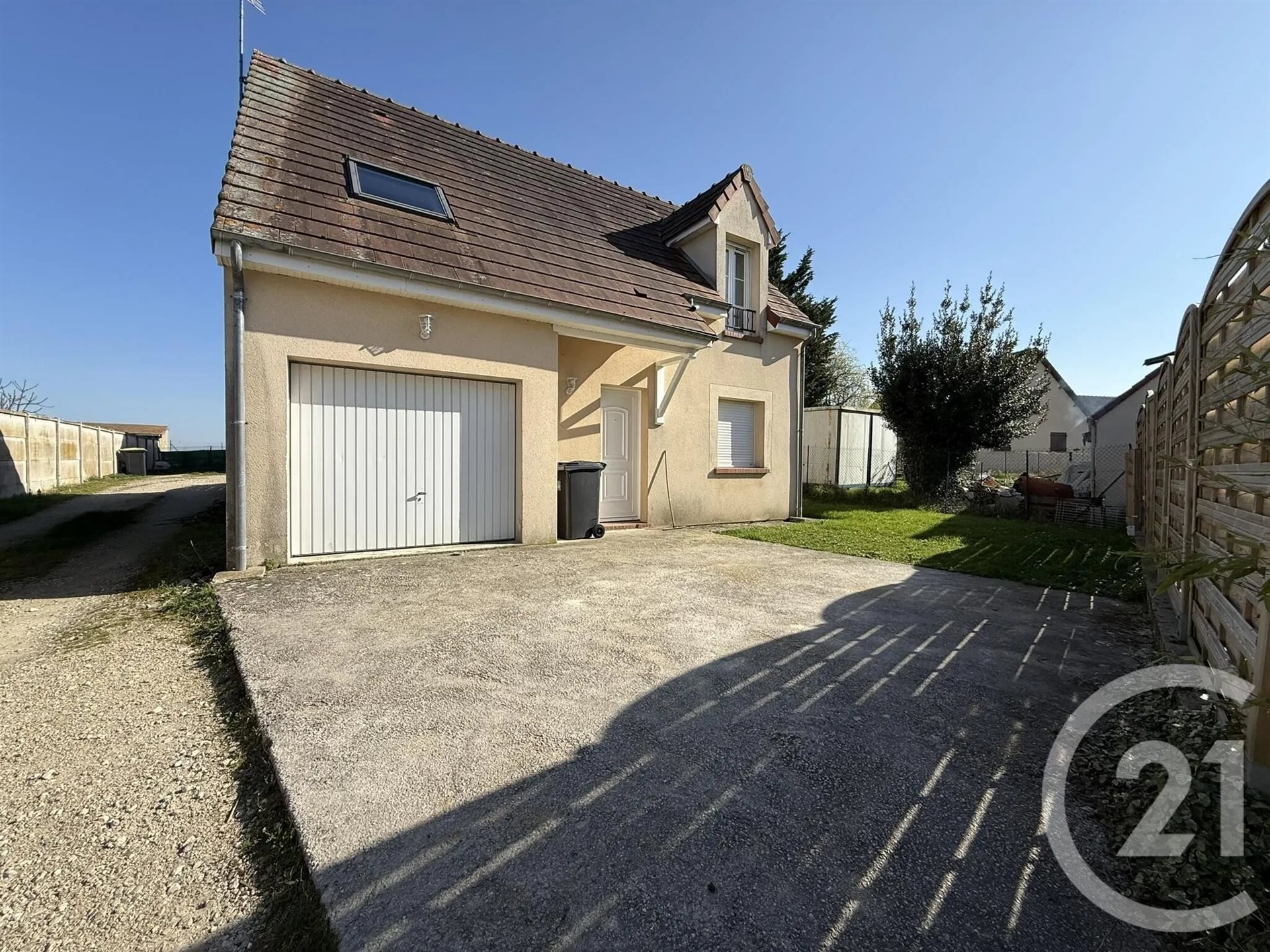 Maison à louer, 95m², Chartres