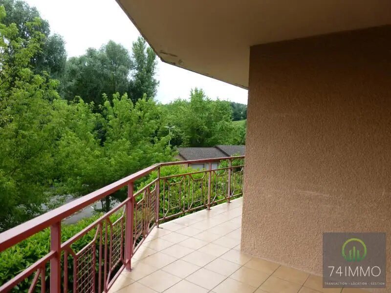 Appartement à louer, 88m², Sillingy