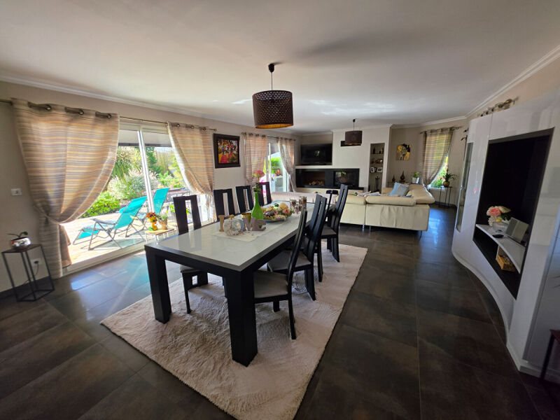 Maison à vendre, 219m², Bavent