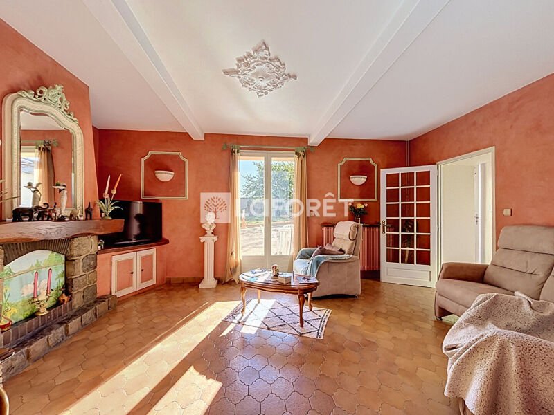 Maison à vendre, 265m², Ambérieux-en-Dombes