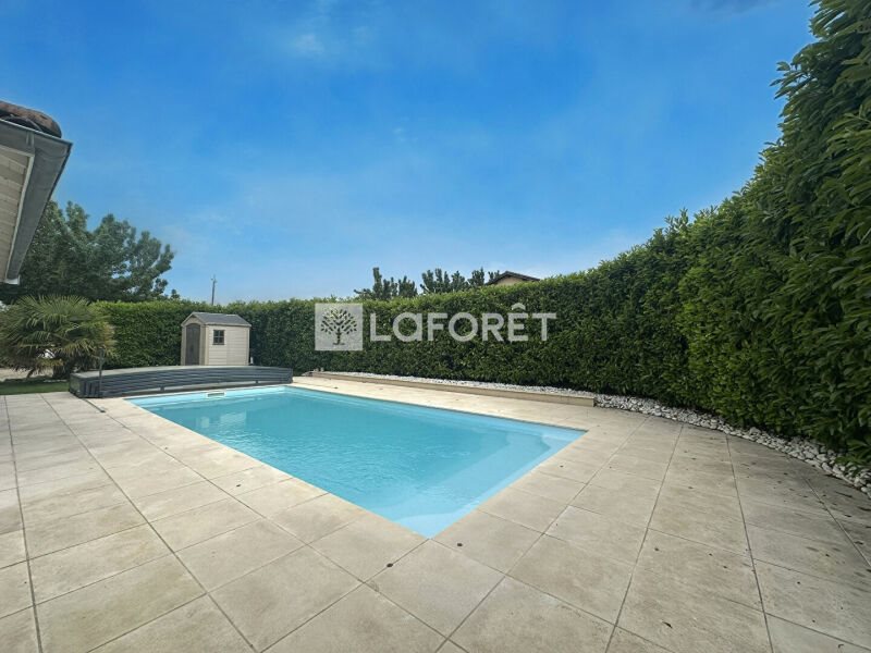 Maison à vendre, 143m², Neuville-les-Dames