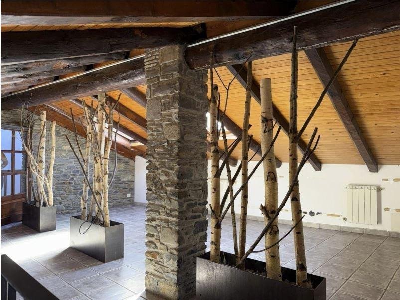 5-bedroom flat for sale in La Massana · 24 of 24