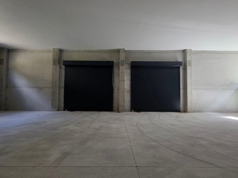 Building for sale in La Massana · 2 of 3