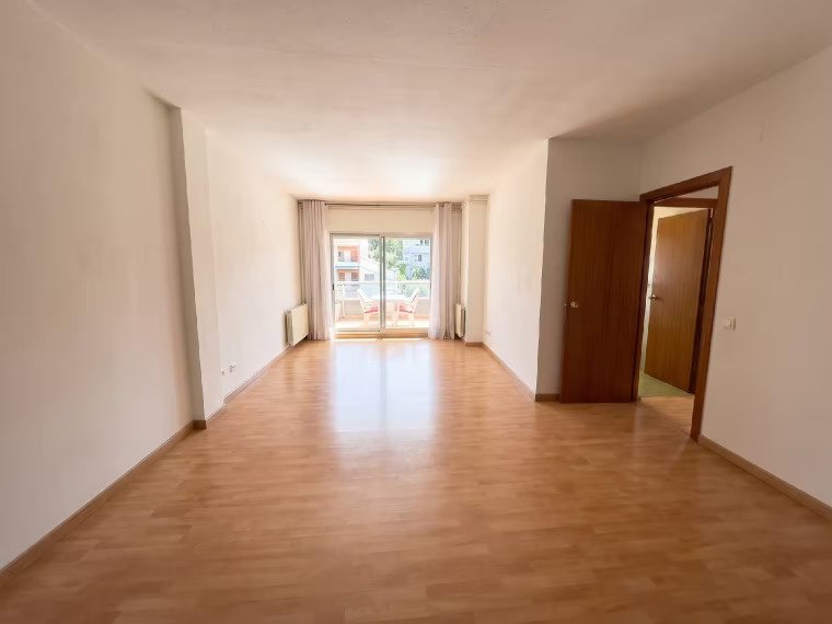 4-bedroom flat for sale in Sant Julià de Lòria · 14 of 28